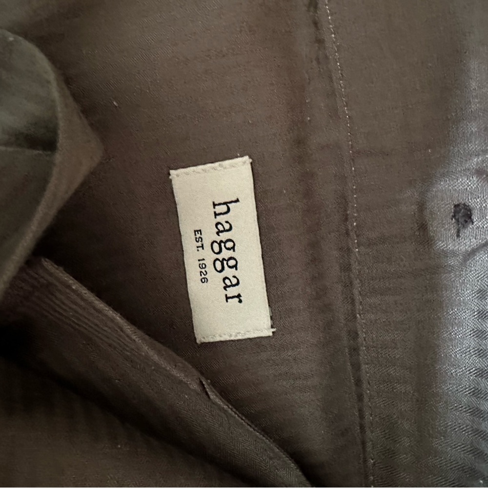 Haggar Khaki Pants 32x30 - Classic Fit - Picture 5 of 6